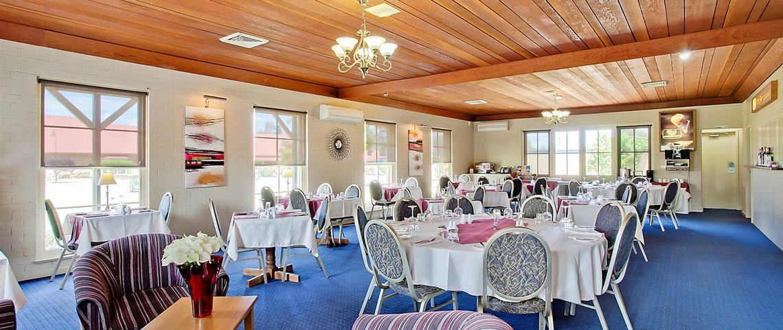 Bushman'S Motor Inn Parkes Kültér fotó